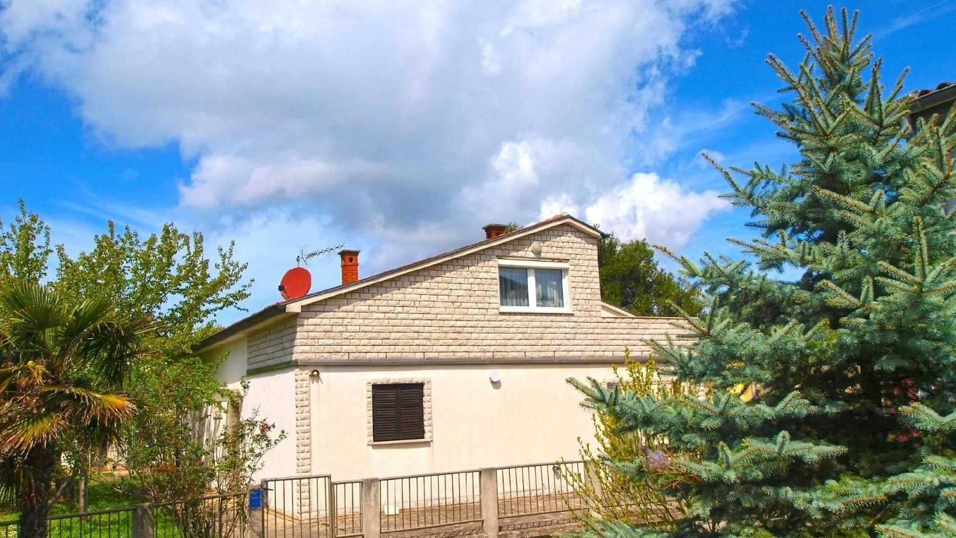 Apartment Ferienwohnung Fuer 4 Personen Ca 90 Qm In Premantura, Istrien Istrische Riviera